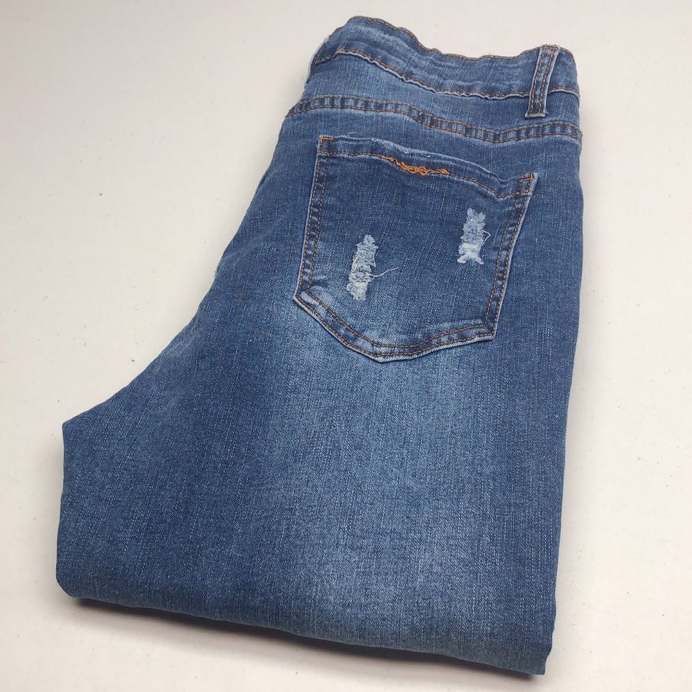 FACTORY DISTRESS SHEIN HIGH-RISE STRAIGHT JEANS US L 😎